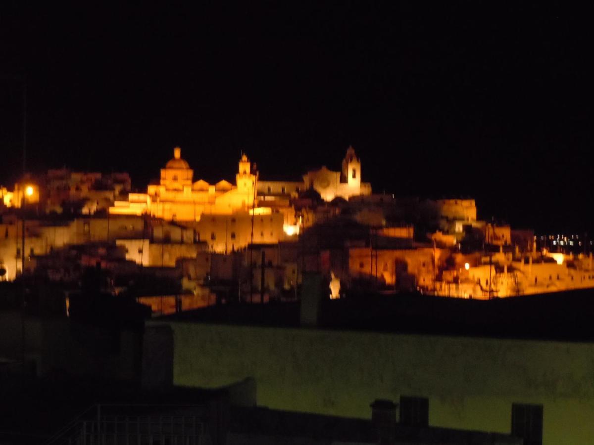 Casa Josephina - Three Level Stone Home With Balcony, 2 Roof Terraces & Sea Views Ostuni Ngoại thất bức ảnh