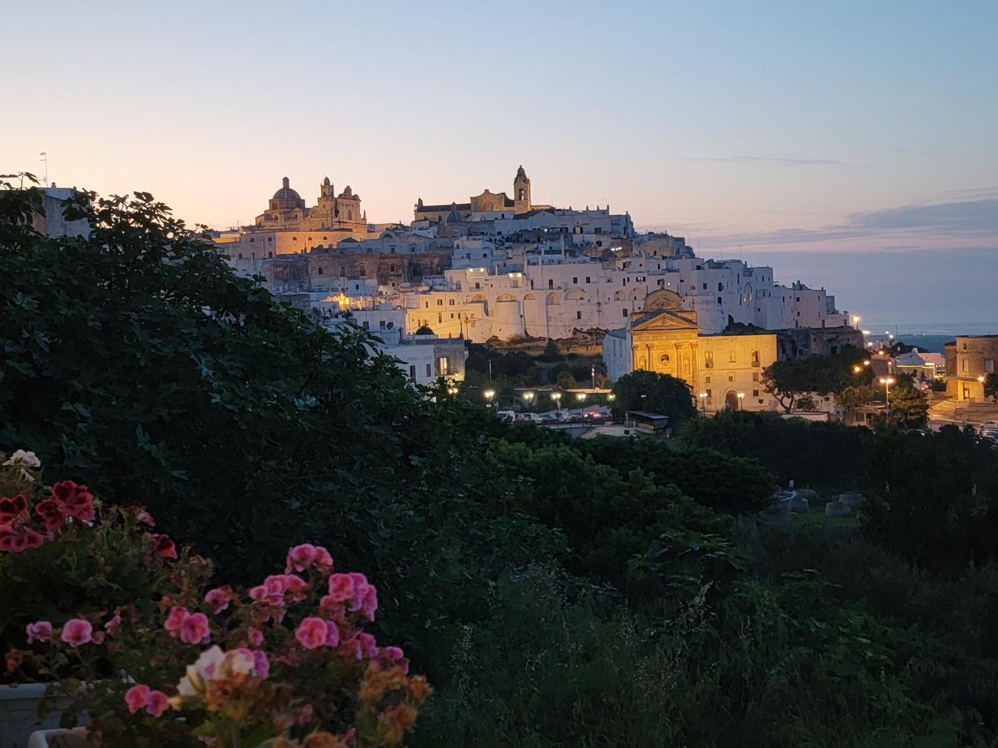 Casa Josephina - Three Level Stone Home With Balcony, 2 Roof Terraces & Sea Views Ostuni Ngoại thất bức ảnh